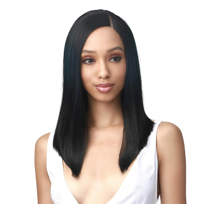 Bobbi Boss Mlf461 Mayah  Wig.