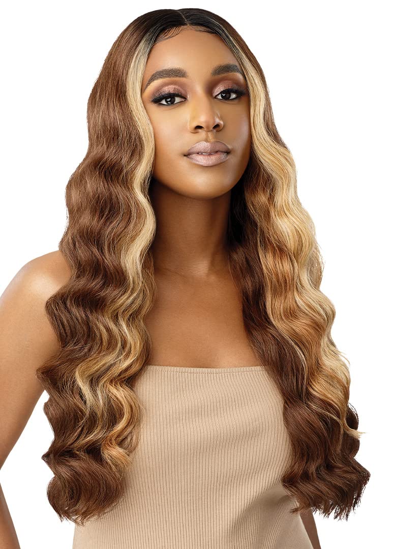 Outre lace front wig. Arlena 26“