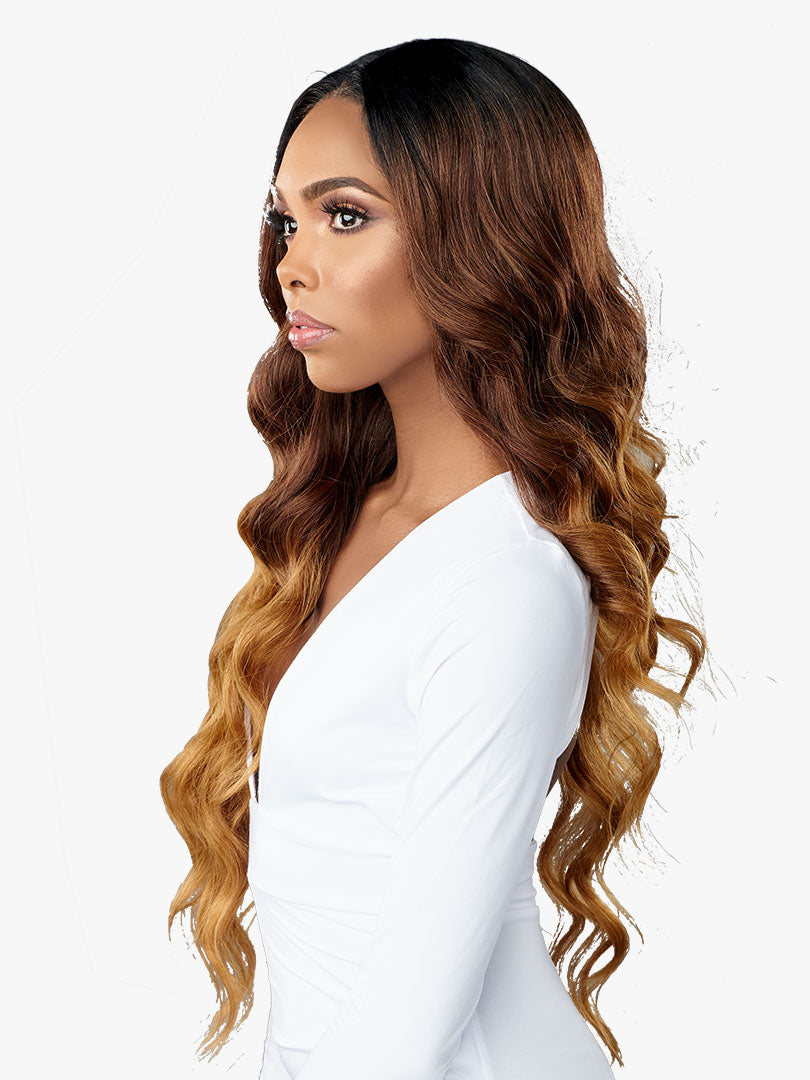 Sensationnel butta lace wig. Ocean wave 30“