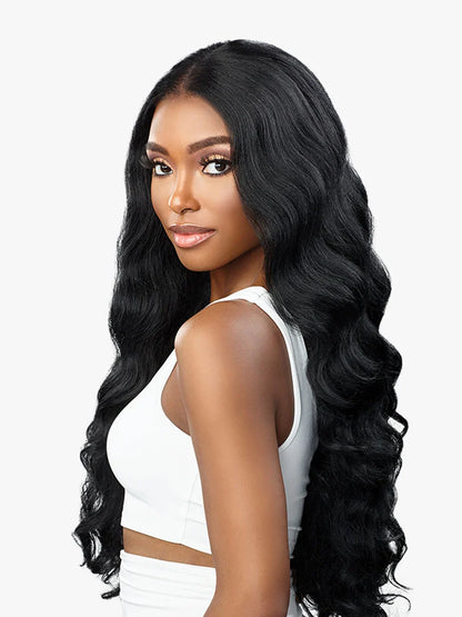 Sensationnel Butta lace wig. Curly body 26"