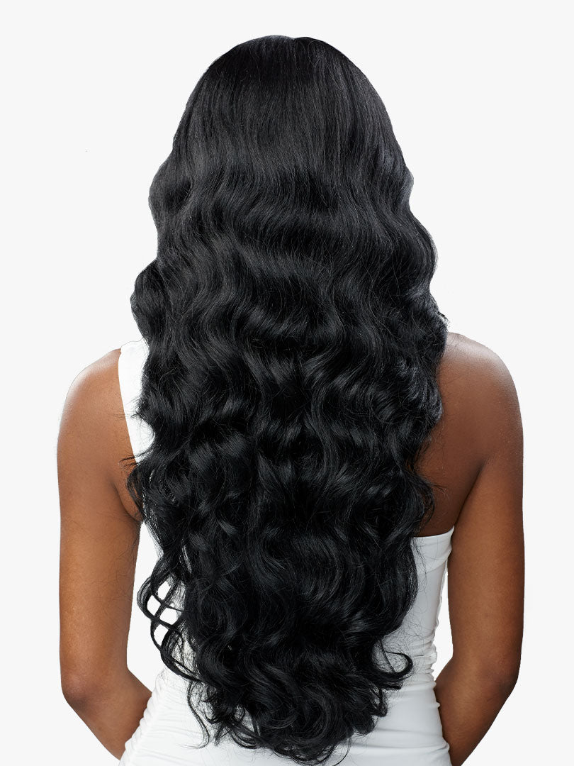 Sensationnel Butta lace wig. Curly body 26"