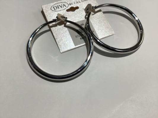 C&L silver hoop earng. Rh160s