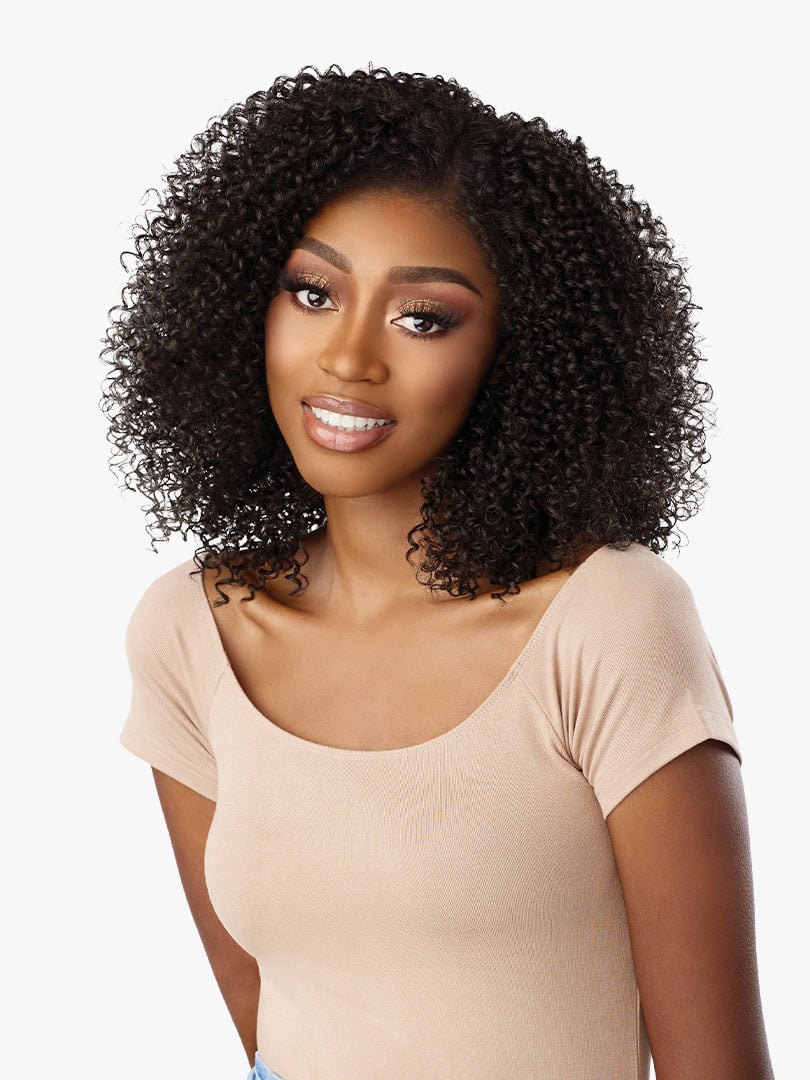 Sensationnel kinky edge 13x6 lace wig. Kinky coily 16“