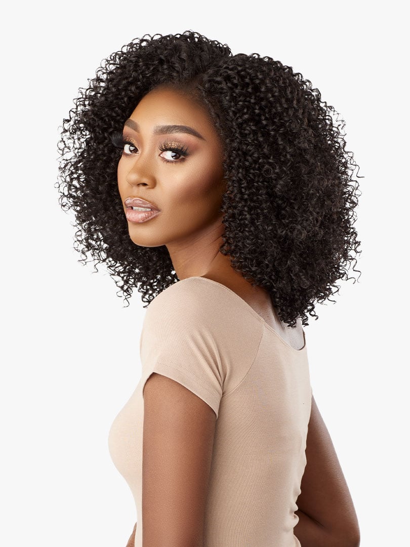 Sensationnel kinky edge 13x6 lace wig. Kinky coily 16“