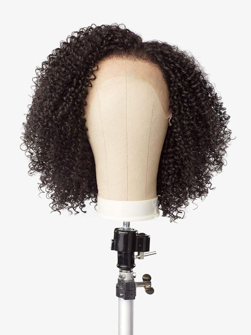 Sensationnel kinky edge 13x6 lace wig. Kinky coily 16“