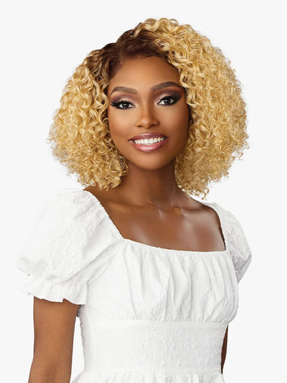 Sensationnel Dashly Lace unit 30 Wig