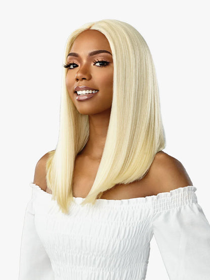 Sensationnel Dashly lace unit 18 wig