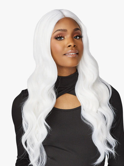 Sensationnel lace front wig. Sharitta