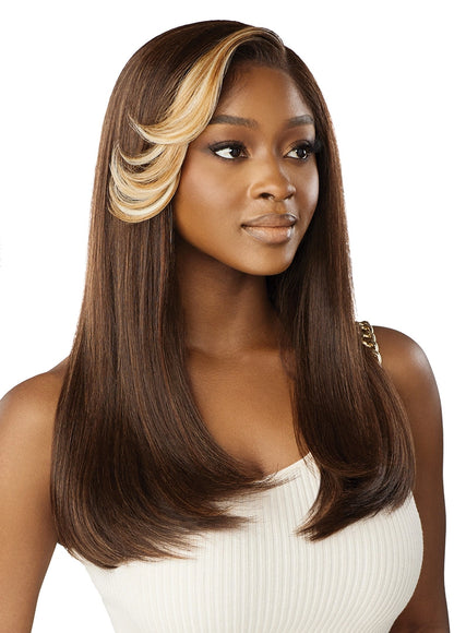 OUTRE MELTED HAIRLINE LACE FRONT WIG. AMELIA