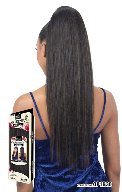 Model Model Gardenia drawstring ponytail. STRAIGHT 26“