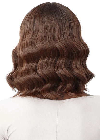 Outre lace front deluxe wig. SILVANA