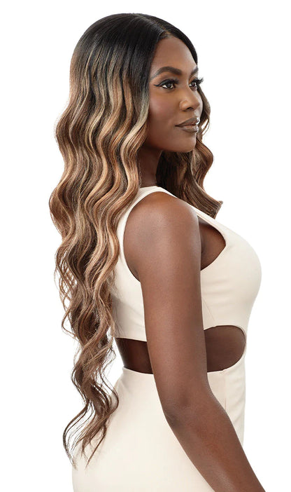 Outre HD Lace Front Wig KAYA