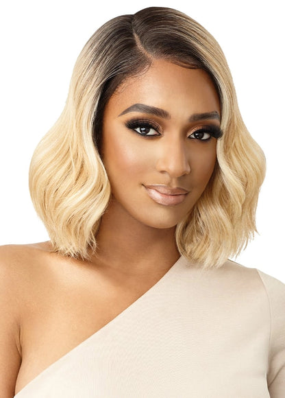 Outre lace front wig- melted hairline-Jayciana