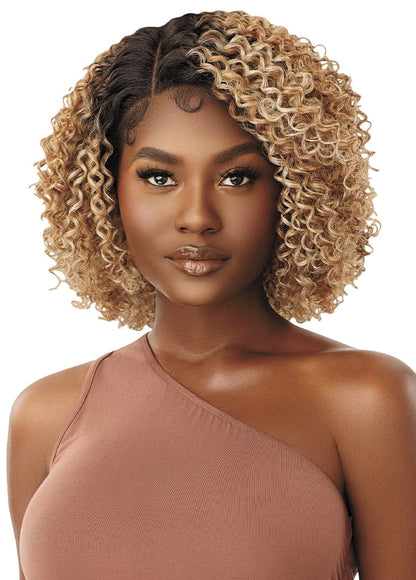 Outre melted hairline lace front wig. Nioka