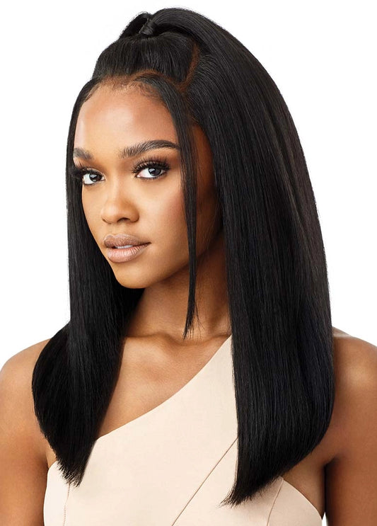 Outre lace front wig. Perfect hair line 13x4. Linette.