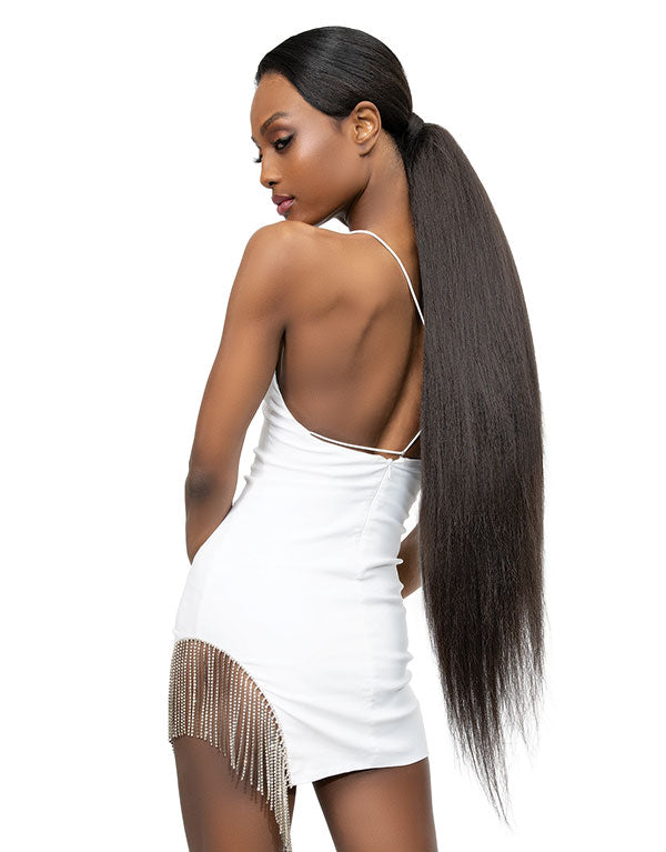 Janet Collection Remy illusion natural kinky 30"