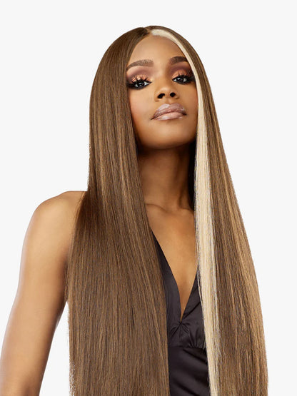 Sensationnel VICE LACE WIG. VICE UNIT 17