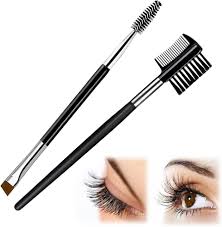 Eye Liner with Comb and Brush B