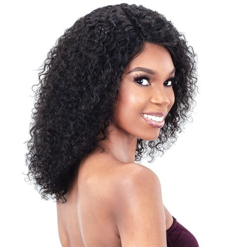 Model model Haute HD Water Curl 16" Lace Wig. Natural